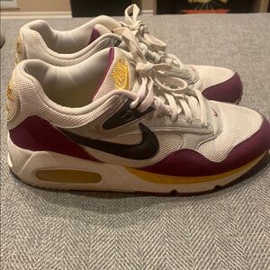 Nike White and Maroon Sneakers with Black Swoosh